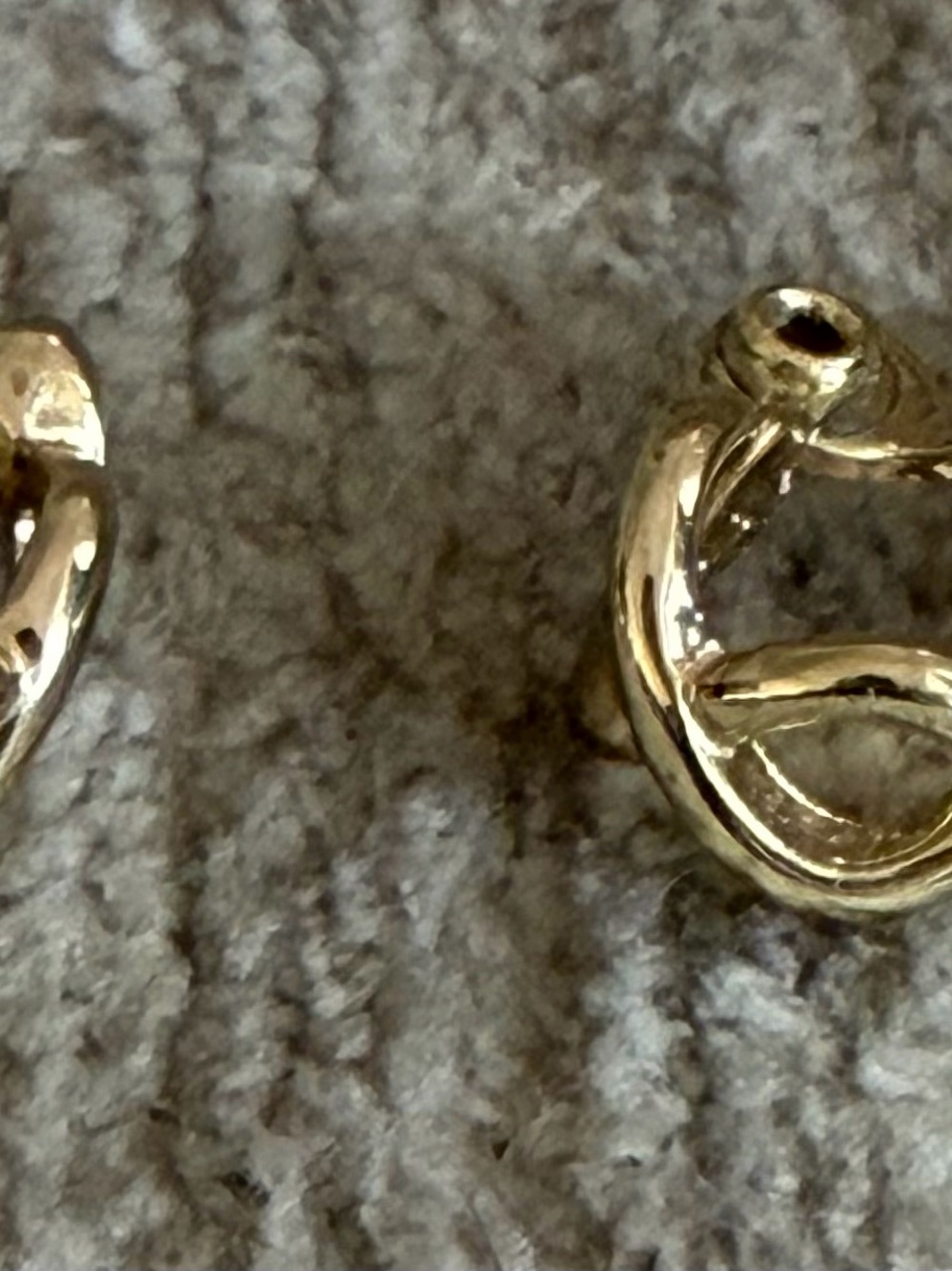 Vintage TJG Gold Tone Twisted Earrings Clip-on - Women Jewelry